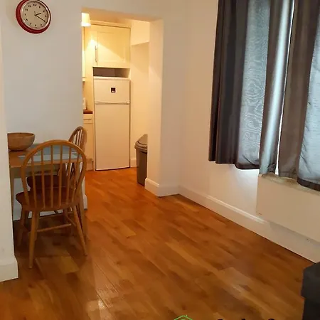 Charles Street 2 * ダブリン